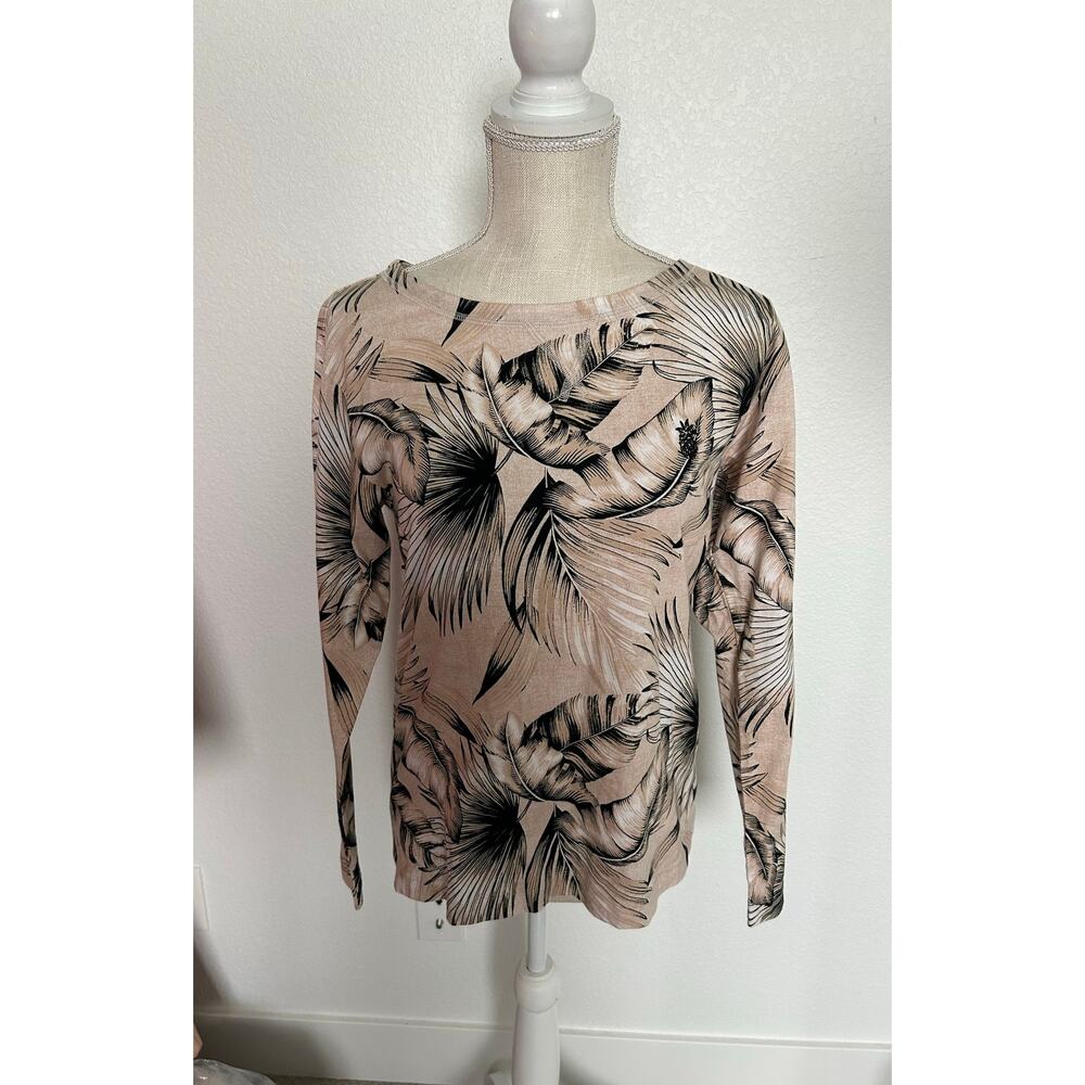 Black and White Tropical Print Pullover - S